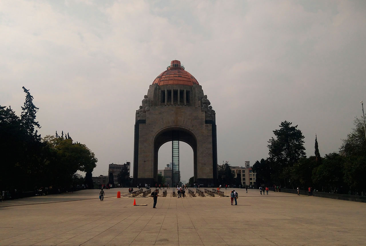 Monumento a la Revolución